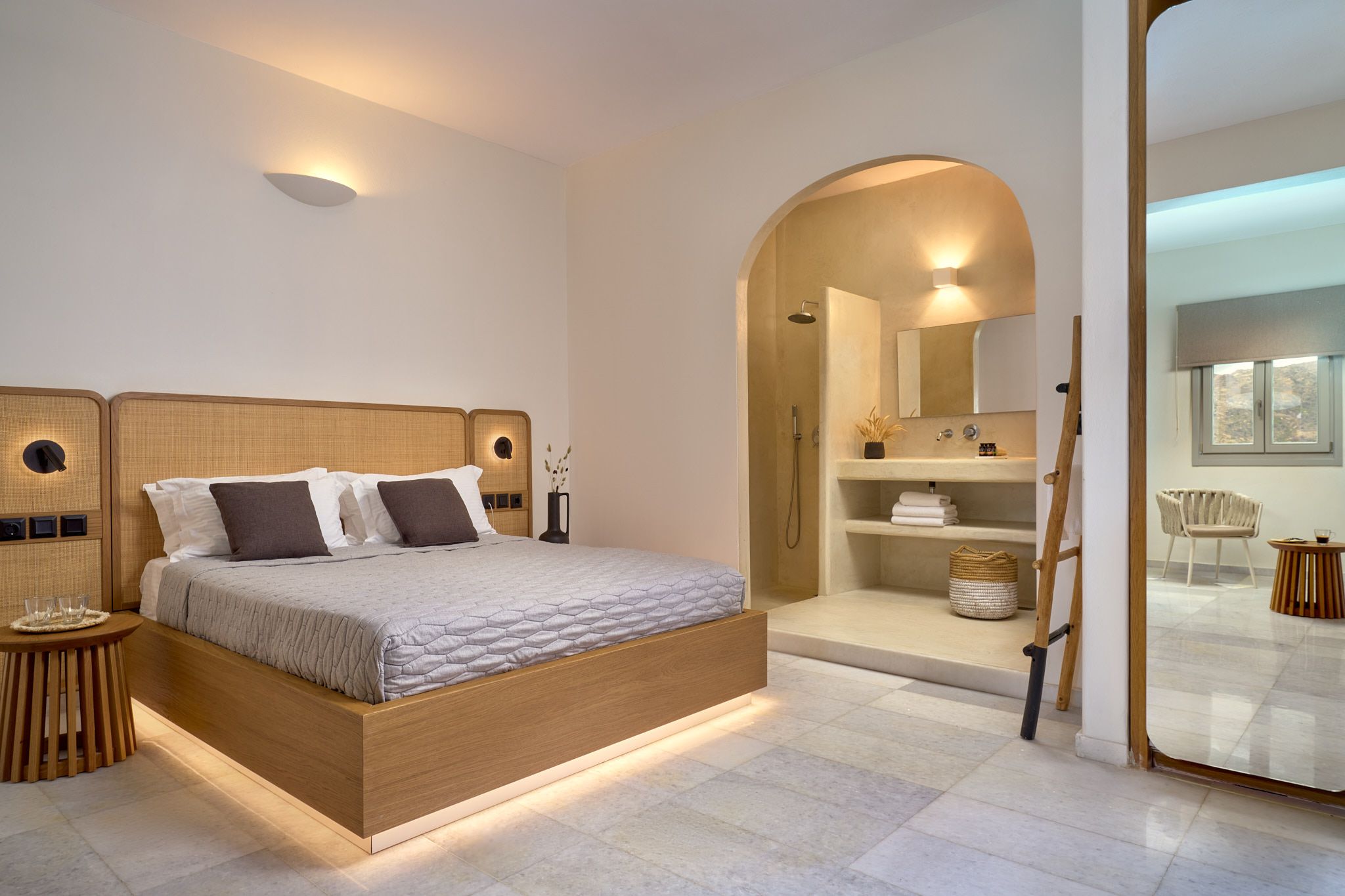 FAMILY ΣΟΥΙΤΕΣ