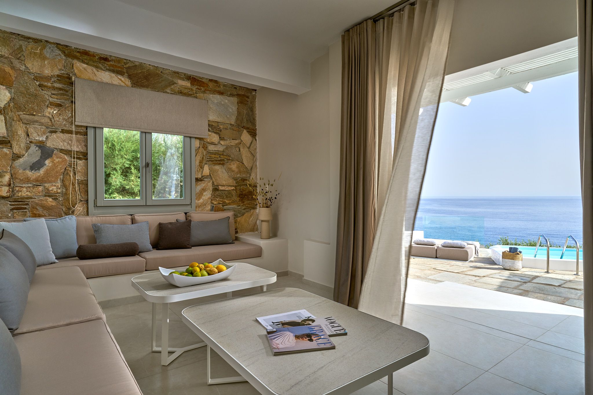 Μείνετε 7 Νύχτες, Πληρώστε τις 6