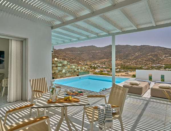 FAMILY ΣΟΥΙΤΕΣ