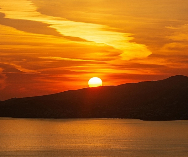 ΗΛΙΟΒΑΣΙΛΕΜΑ ΣΤΗΝ ΙΟ